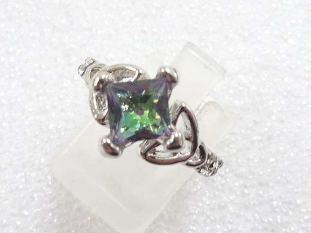 JAPANESE KIMONO / ANTIQUE COLORED STONE RING (SIZE 10)